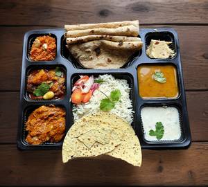 Deluxe Thali