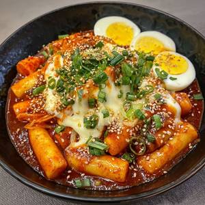Cheesy Rabokki Chicken
