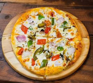 Tandoori paneer pizza