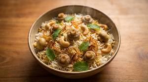Mini Kaju Mushroom Biryani