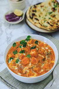 Paneer Makhni With Lachha Paratha