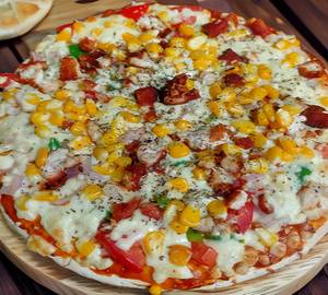 Chicken cheese corn pizza [8 inches]