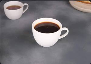Iced Americano [without milk strong]
