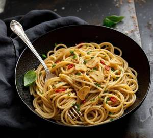 Spaghetti Aglio Olio [Veg]