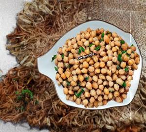 Boiled chana