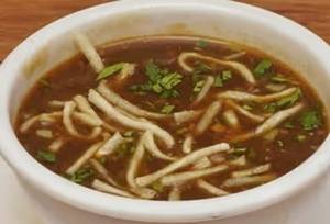 Veg Manchow Soup (350 ml)