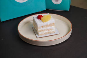 Pine Apple Pastry