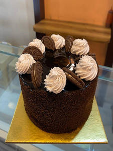 Chocolate Oreo Cake