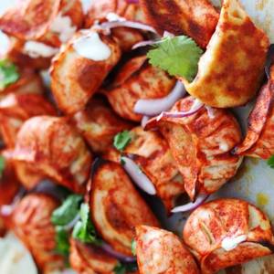 Chicken Peri Peri Momos [8 Pieces]