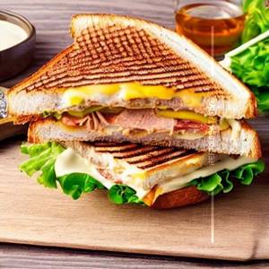 Club chicken sandwich
