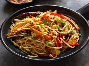 Hot Garlic Chowmein
