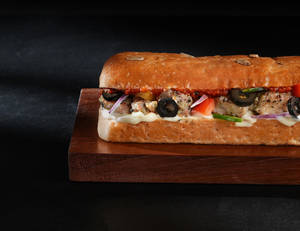 Pizza Chicken Cheeseburst Sub-Sandwich