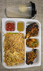 Chicken Noodles + Bbq (2 Pcs) + Chicken Manchurian (3 Pcs)
