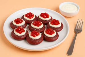 Red Velvet Strawberry Cream Cheese Mini Pancakes [8 Pieces]