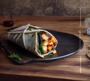 Paneer shawarma wrap