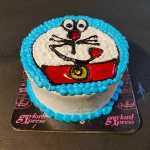 Eggless Kids Special Cake