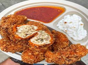 Paneer Kurkure Momo