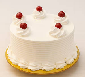 Pineapple Flavour Cake