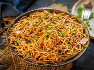 Hakka Chowmein