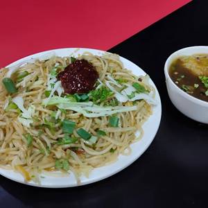 Veg Dinosaur Noodles With Gravy