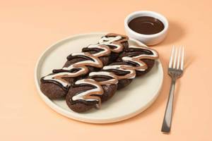 GBW Triple Chocolate Mini Pancakes [8 Pieces]