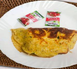 Bread omelette