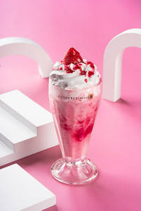 Fresh Strawberry Milkshake