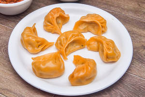 Dragon momos