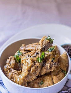 Murgh Kali Mirchi