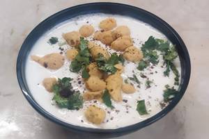 Matka Moongra Moong Dal Dahi Raita
