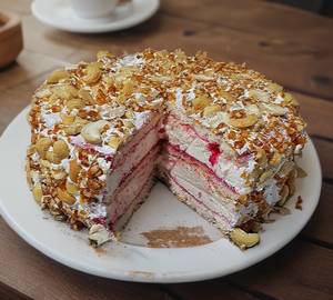 WGOLDEN FANTASY CAKE