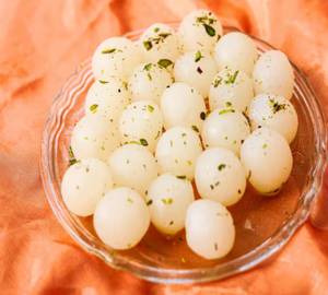 White Rasbhari