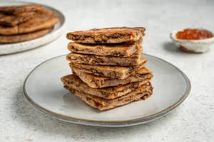 Garlic Chicken Paratha