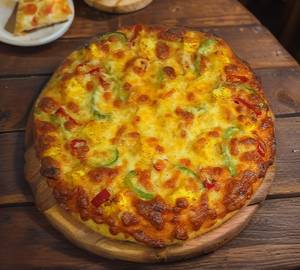 Indi tandoori paneer pizza