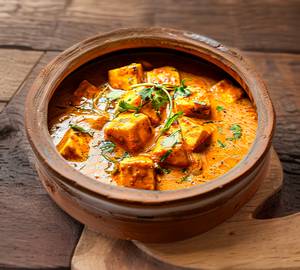 Handi paneer