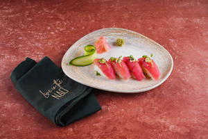 Tuna Nigiri