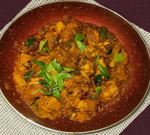 Fry bit chicken curry