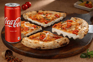 Butter Chicken Cheeseburst Pizza(4 Slice) + Coke Can