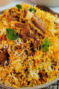 Zafrani Mutton Dum Biryani [Serves 1]