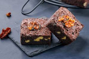 Walnut Brownie.