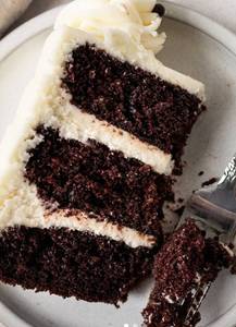 Choco vanilla cake piece