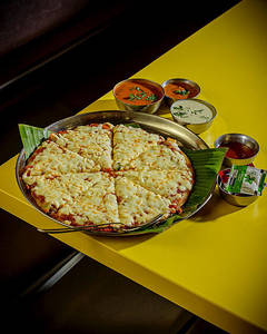 Cheese Garlic Pizza Dosa