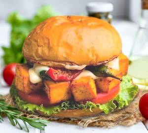 Paneer chilli lava burger