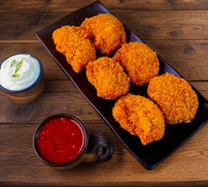 Kurkure paneer momos [8 Pcs]