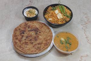 Veg Biryani With Paratha