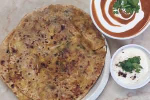 Dal Makhani With Aloo Paratha