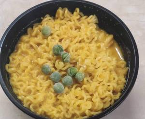 Double Matar Maggi