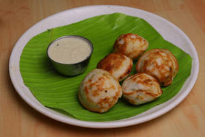 Kara Paniyaram [5 Pieces]
