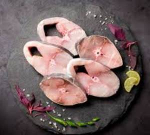 Black Pomfret Slices