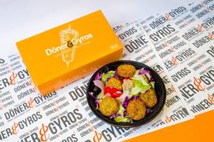 Crispy Falafel Salad
